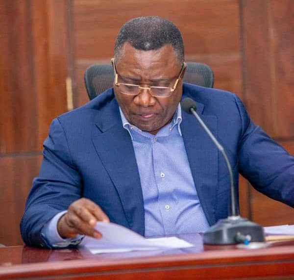 Projet de révision de la constitution en RDC : le sénateur Alphonse Ngoyi Kasanji s’oppose