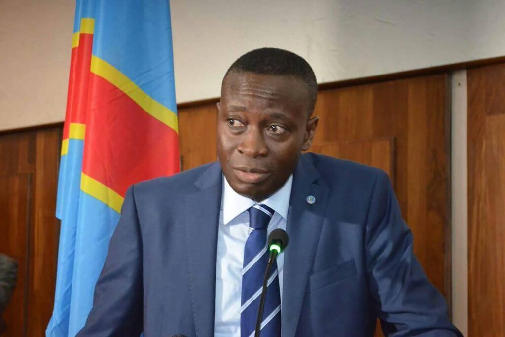 RDC : le ministre de l’économie nationale Mukoko Samba rejette les accusations sur l’existence d’un réseau corrompu opérant au sein de son Ministère ( Mise au point)