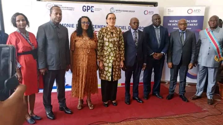 Éducation : le ministère de l’éducation nationale lance les projets PEQIP et EFFICACE à Kinshasa