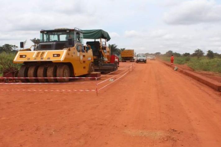 Route Kananga – Kalambambuji : plus de 122 km déjà ouverts en terre battue