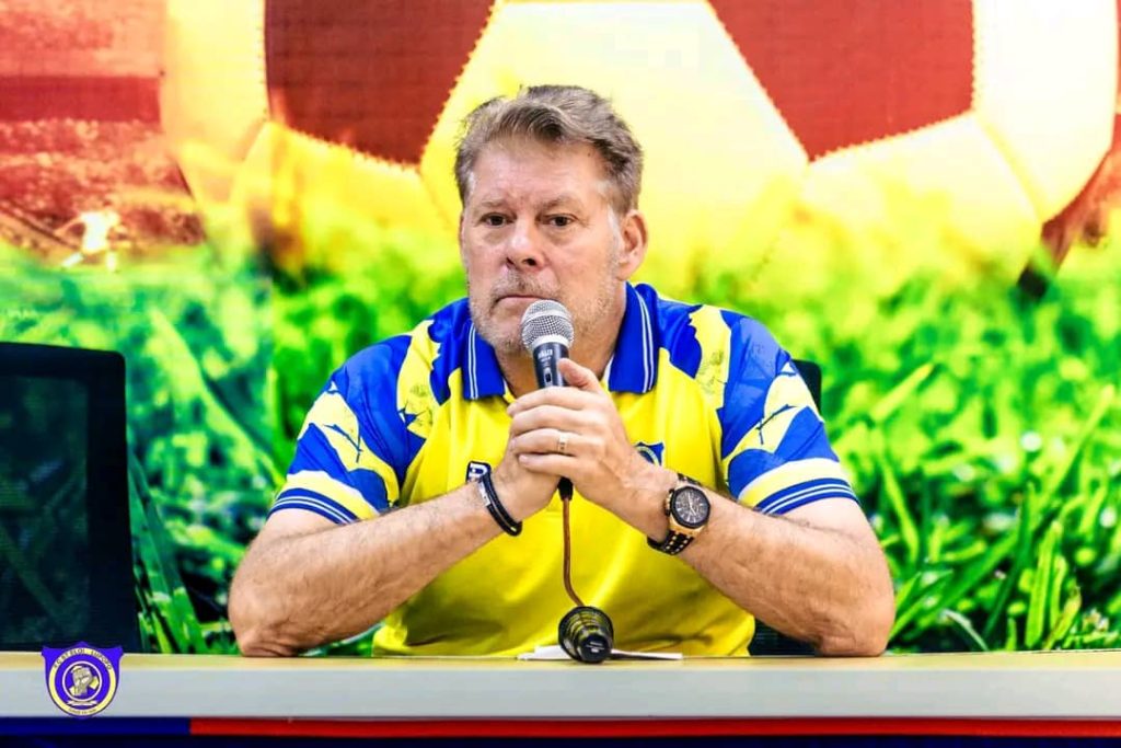 Foot-RDC : Lupopo résilie le contrat de son entraîneur, le Belge Luc Eymael