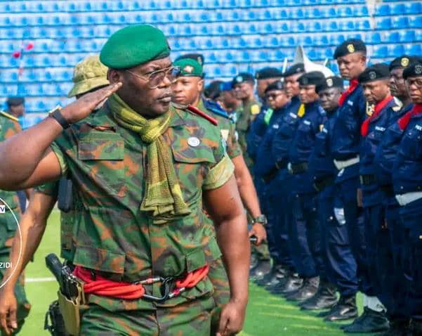 Kasaï-Oriental : les policiers et les FARDC appelés à l’unité et à la discipline