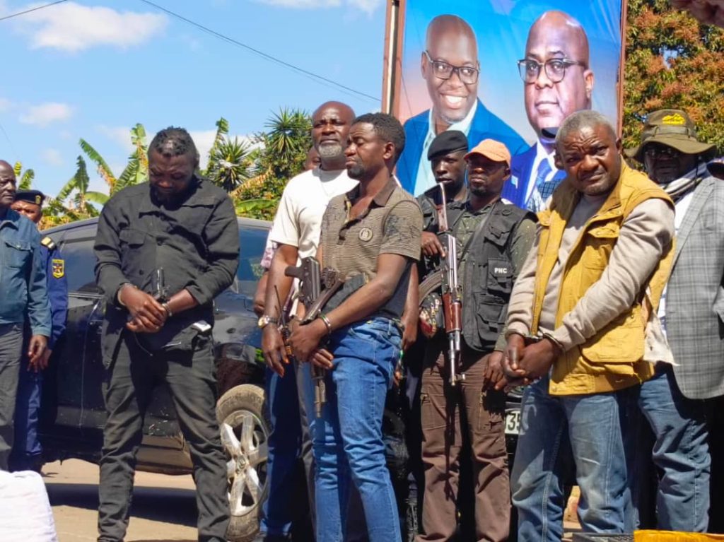 Haut-Katanga : ancien commissaire adjoint de la police à Idiofa, Mashimba Mpanya Aly et auteur de plusieurs cas de braquage dans la région du Katanga, est aux arrêts à Lubumbashi