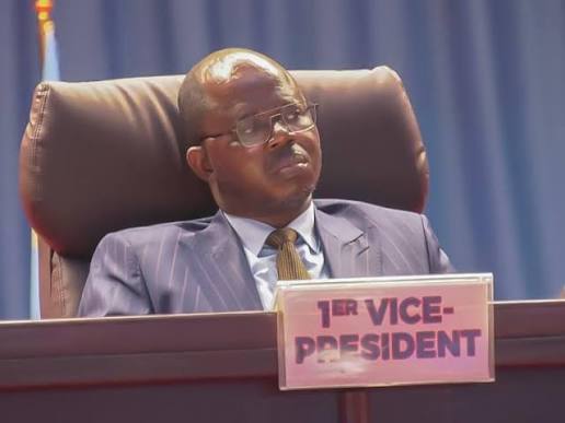 Assemblée nationale : Jean-Claude Tshilumbayi, vice-président du Bureau, visé par une pétition