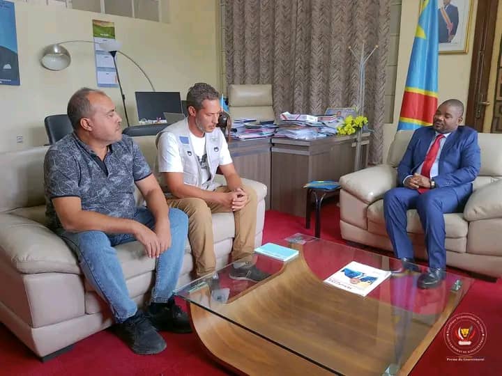 Projet Tshilejelu au Kasaï-Central : L’entreprise Arab Contractors assure son engagement à conduire à bon port les travaux de 35 km qui lui sont confiés à Kananga