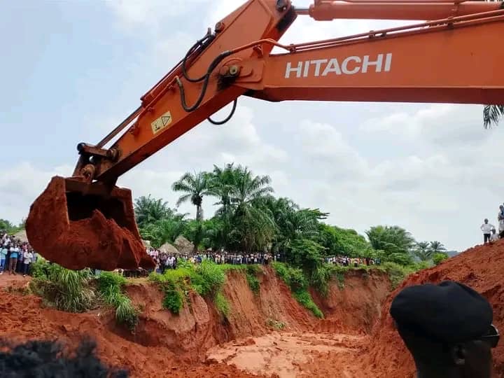 Lomami : les travaux de lutte anti-érosive au ravin Kapuya lancés à Ngandajika