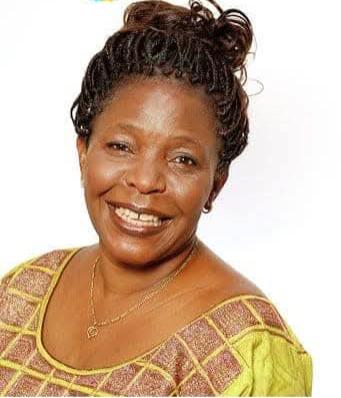 Desk Femme : Stella Kitoga Bitondo! La femme qui fait parler la scène et le cœur
